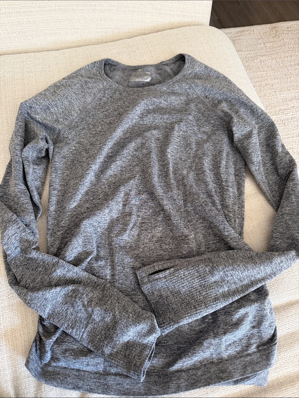 Women’s Athleta Heather Gray Long-Sleeve Performance Shirt